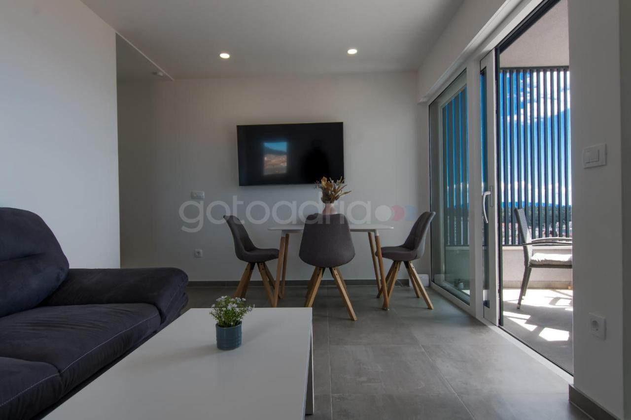 Sea View Apartments Diana Makarska Extérieur photo