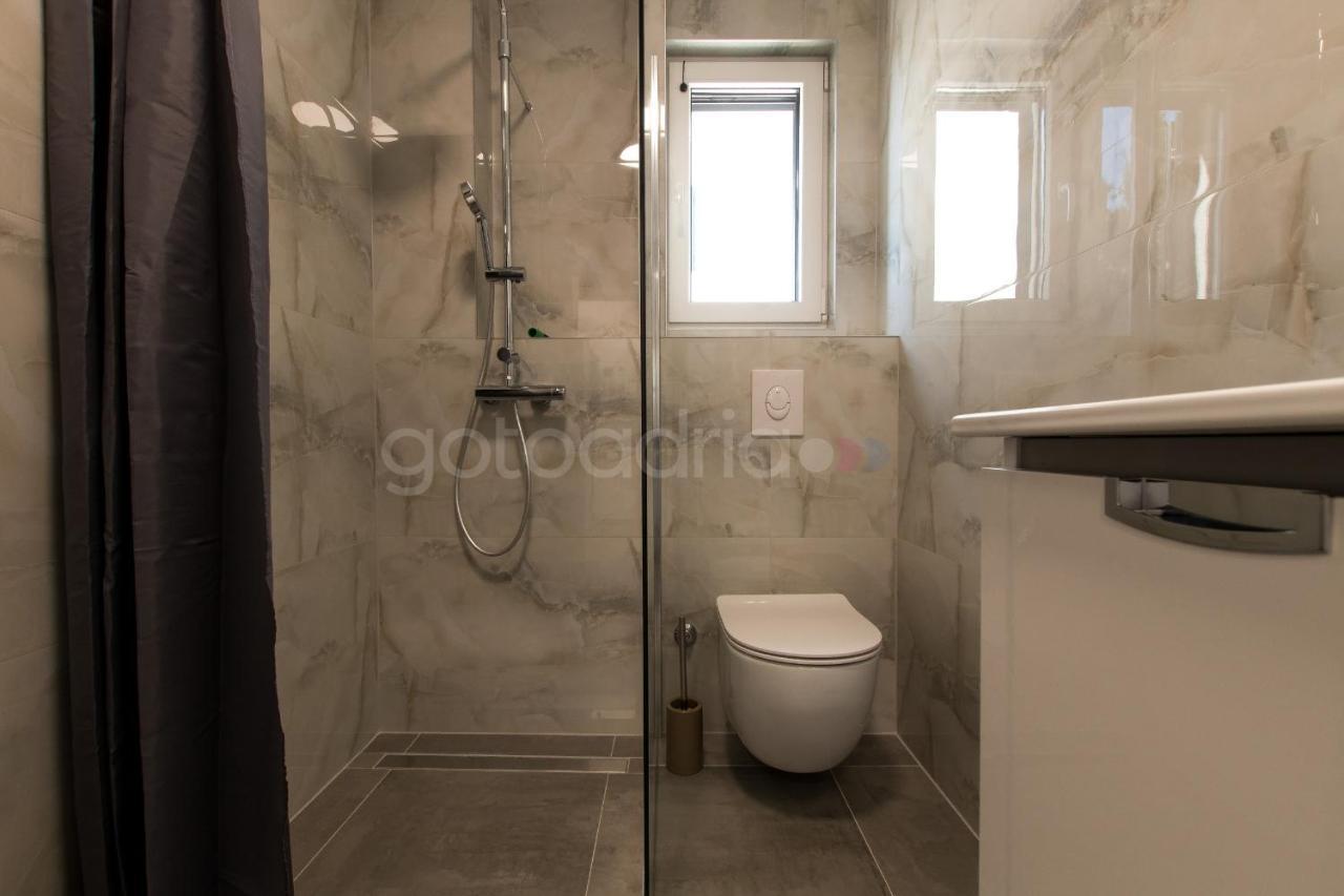 Sea View Apartments Diana Makarska Extérieur photo