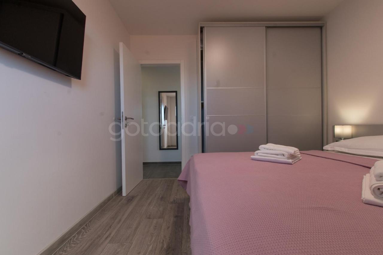 Sea View Apartments Diana Makarska Extérieur photo